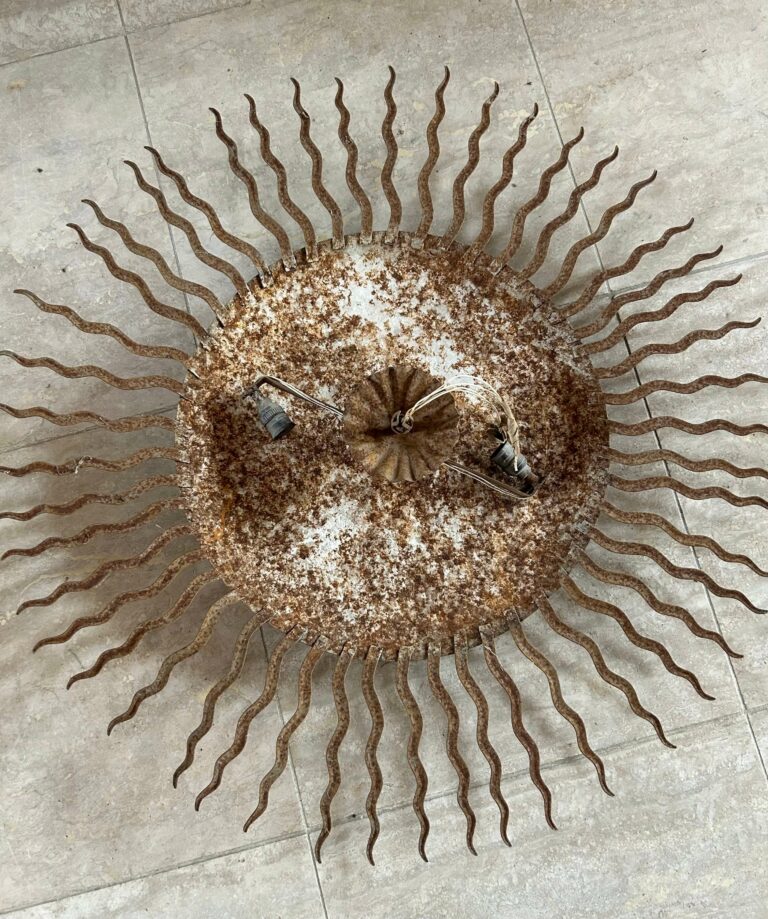 Plafonnier soleil années 50 style Poillerat